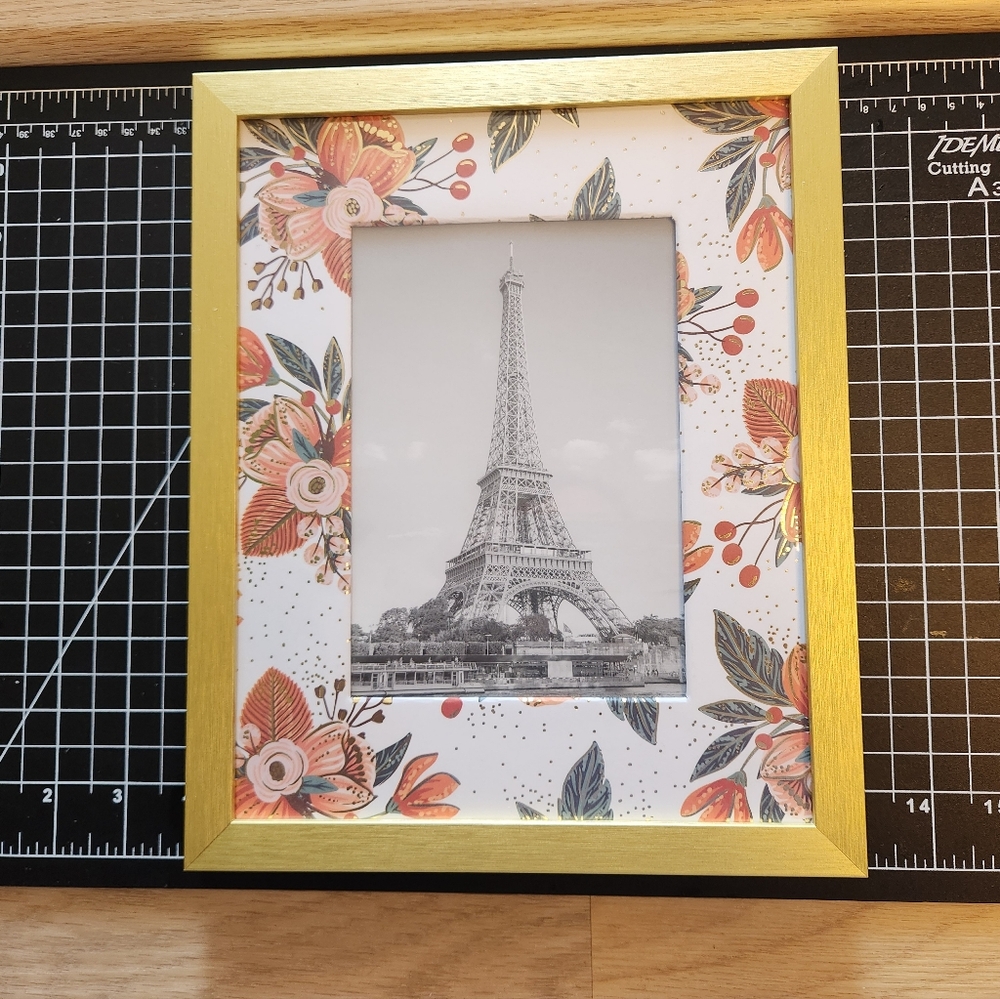 8x10 Picture Mat | Floral Elegance | Handcrafted Boho Luxe Design 🖼️🌸